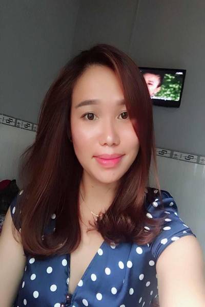 英語と中国語が得意なベトナム女性30代