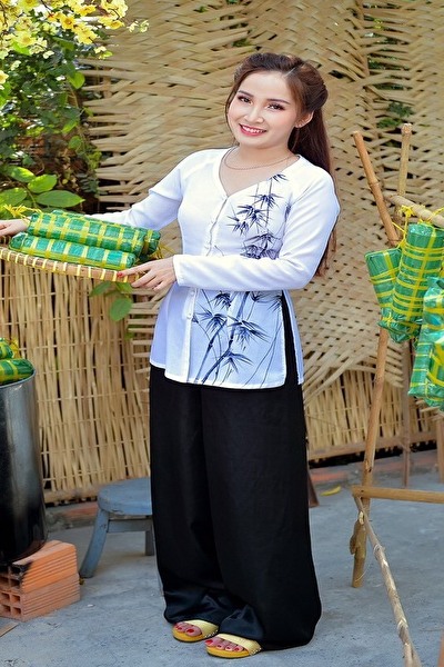 自然が好きなお洒落なベトナム女性20代