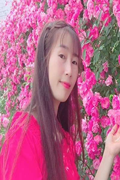 熊本在中の花が大好きなベトナム女性３０代