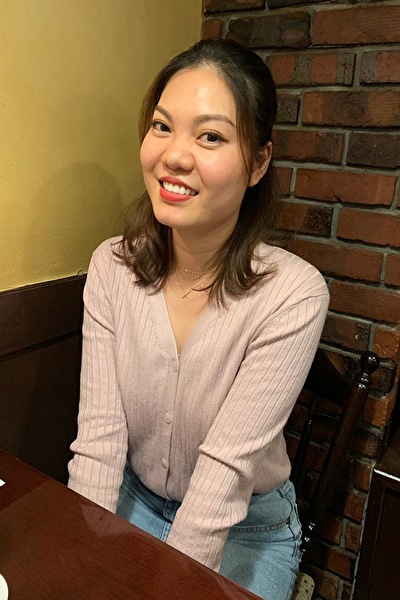 東京在中の日本語の上手な知的な在日ベトナム女性２０代