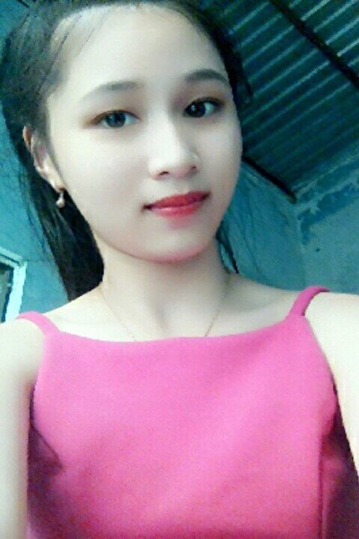 可愛いいベトナム女性10代