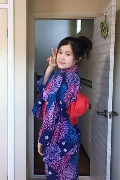 福山市在中の着物が似合うベトナム女性20代