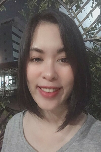 東京在中の清楚で誠実なベトナム女性30代(SAM146)