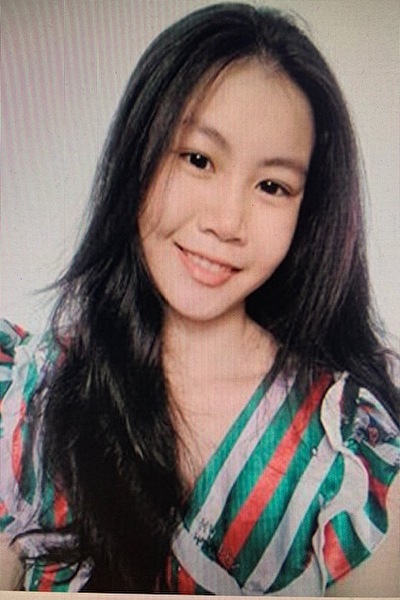 高身長でスタイルの良いベトナム女性20代(TH24209）