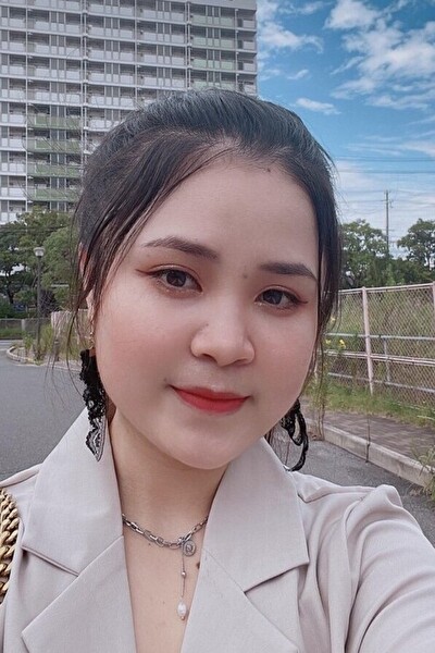 兵庫県在中の優しいベトナム女性20代(SAM24306）