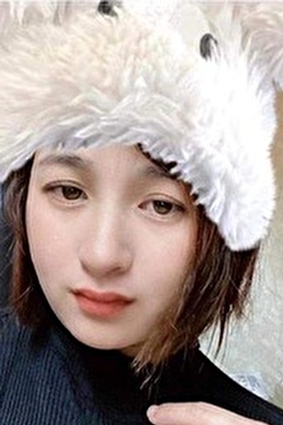 愛媛県在中の年齢より若く見えるベトナム女性30代（HV24054）