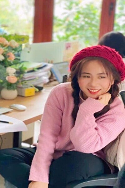社交的で行動派のベトナム女性20代（HV25263 ）