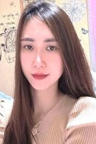 埼玉県在中の清楚で高身長のベトナム女性20代（SAM25549）