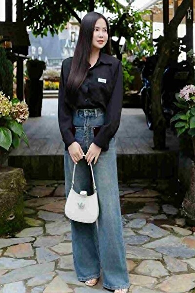 少々内向的な可愛いベトナム女性20代（TH25508 ）
