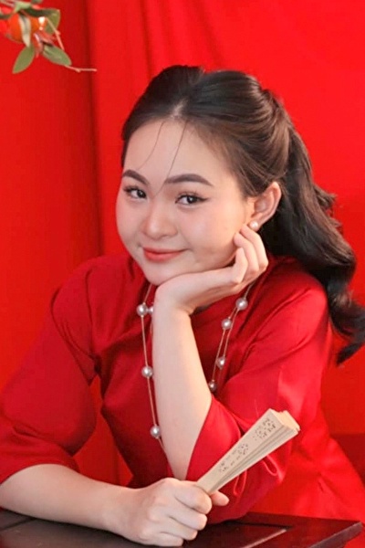 温厚でオープンな面白い性格のベトナム女性20代（JP25907 ）