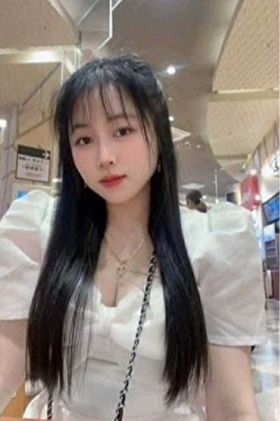 前向きで社交的なベトナム女性20代（TH26559 ）