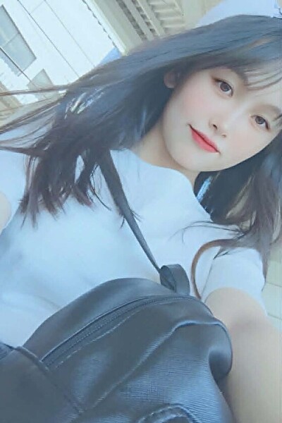 物静かで温厚なベトナム女性20代（TH26568）